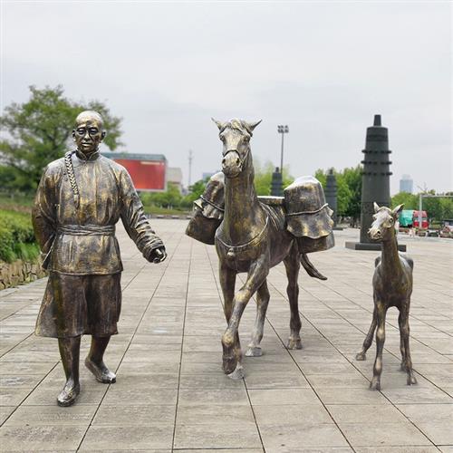 户外人物仿铜雕塑茶文化景观小品园林摆件运茶马玻璃钢农庄装饰品