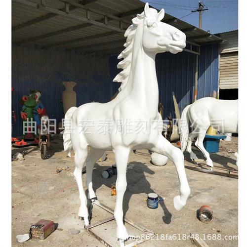 厂家供应玻璃钢飞马雕塑城市标志性建筑园林景观摆件仿真动物
