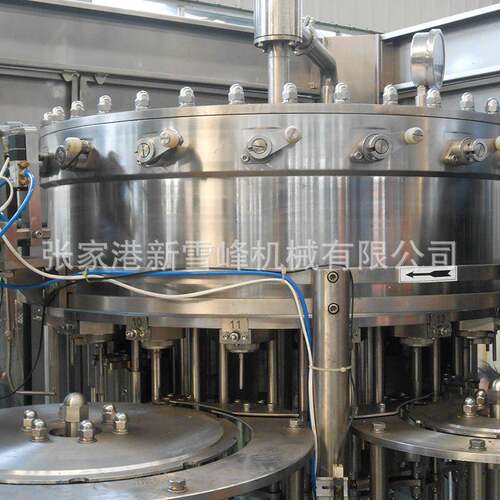 瓶小瓶装纯净水灌装机18-1水8-6料三合一装新雪峰灌装饮生产线厂