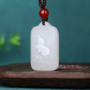 新疆和田玉羊脂玉十二生肖吊坠男属相玉坠女款 项链本命年玉佩玉牌