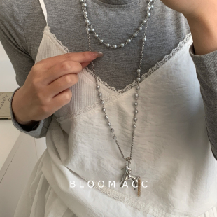 韩系ins甜酷小马吊坠灰色珍珠链条长款 项链双层一体毛衣链配饰链