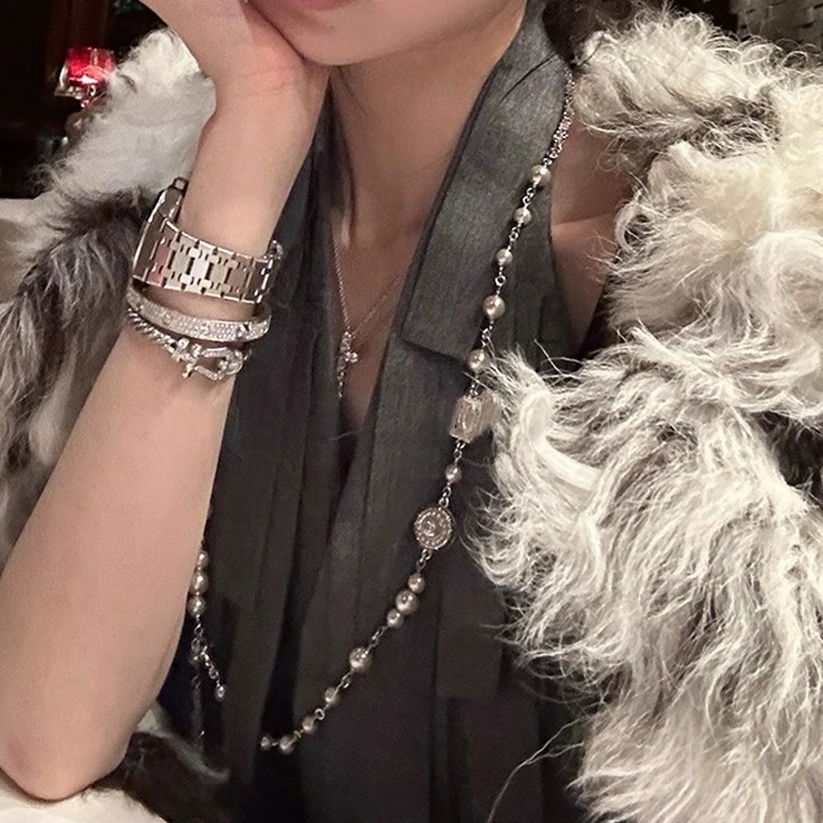 女小香风巴洛灰项链区区欧阳