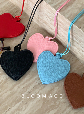 韩国ins风多色简约休闲日常皮革爱心挂件项链磁吸眼镜收纳毛衣链