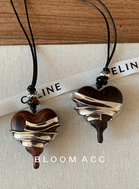 小众设计高级感银包手工黑檀木爱心吊坠项链女气质长款秋冬毛衣链