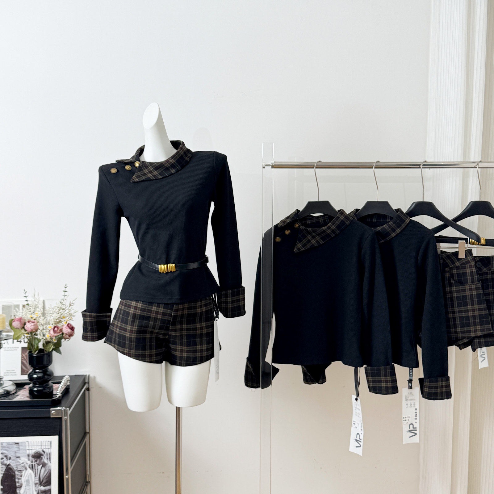 Barb Chill 芭 比姨 新品开设计感拼接上衣+格子短裤套装配送腰带