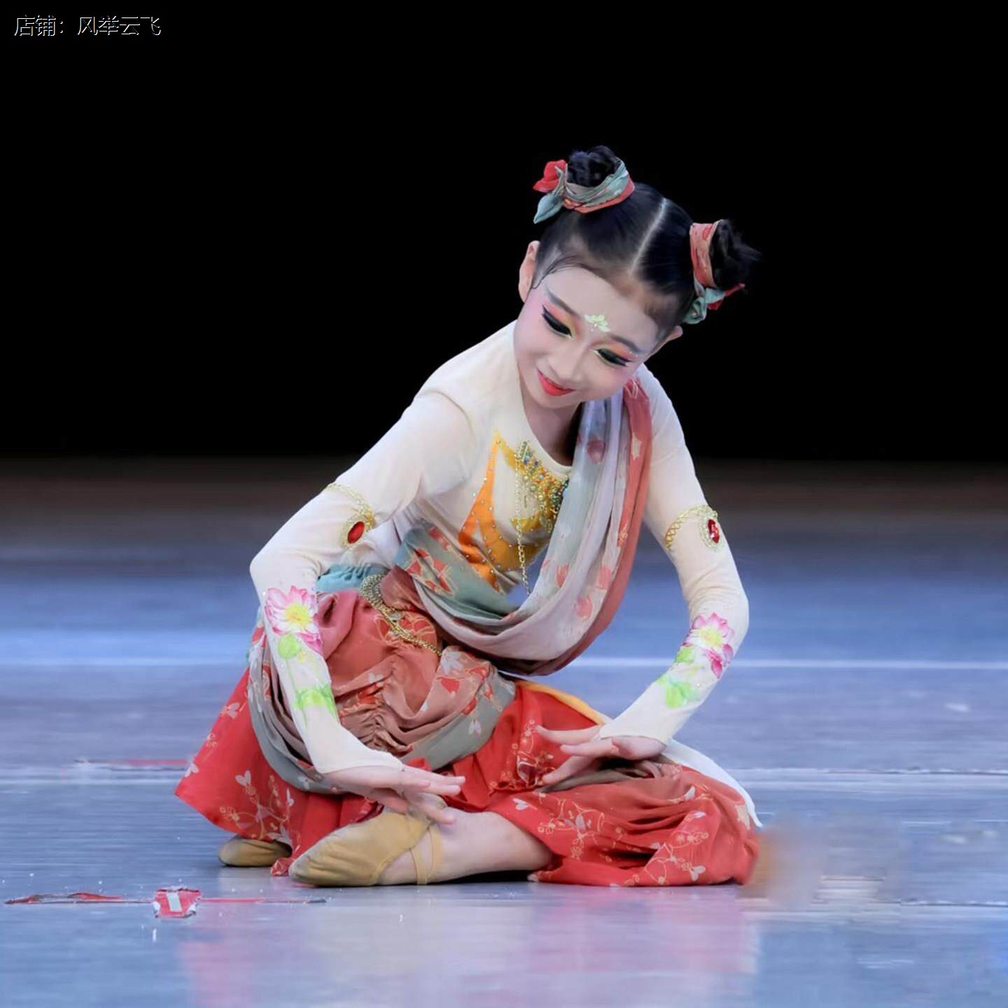 儿童演出服莲花化生舞蹈