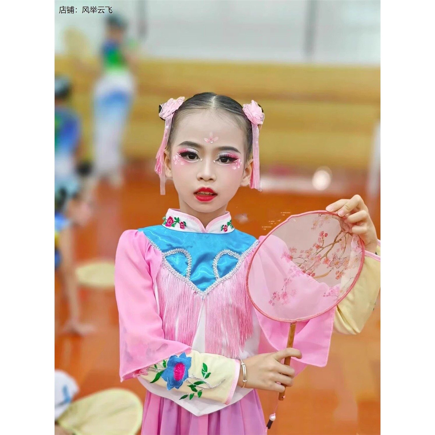 古典舞俏执扇钱鼓舞蹈服幼儿演出服扇子舞表演服六一民族风打鼓