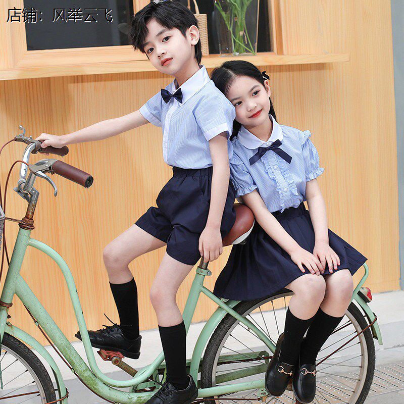 小学生班服大班毕业照大