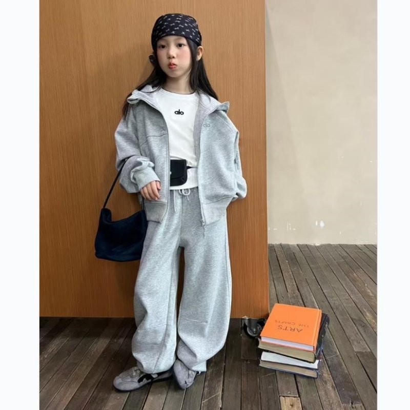 男女童潮牌运动套装2025春秋季儿童装拉链连帽卫衣外套休闲两件套