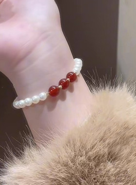 新中式珍珠红色珠珠手串时尚百搭显白简约手镯轻奢小众高级感配饰