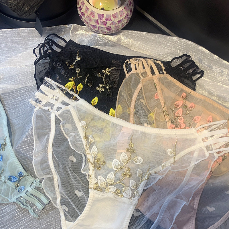 日系绣花甜美内裤女性感玻璃丝木耳边透明网纱舒适诱惑蕾丝三角裤