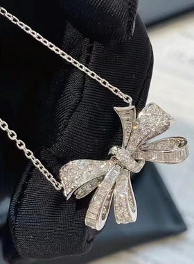 s925纯银幻影蝴蝶结水滴项链女莫桑满钻梨形流苏吊坠个锁骨链