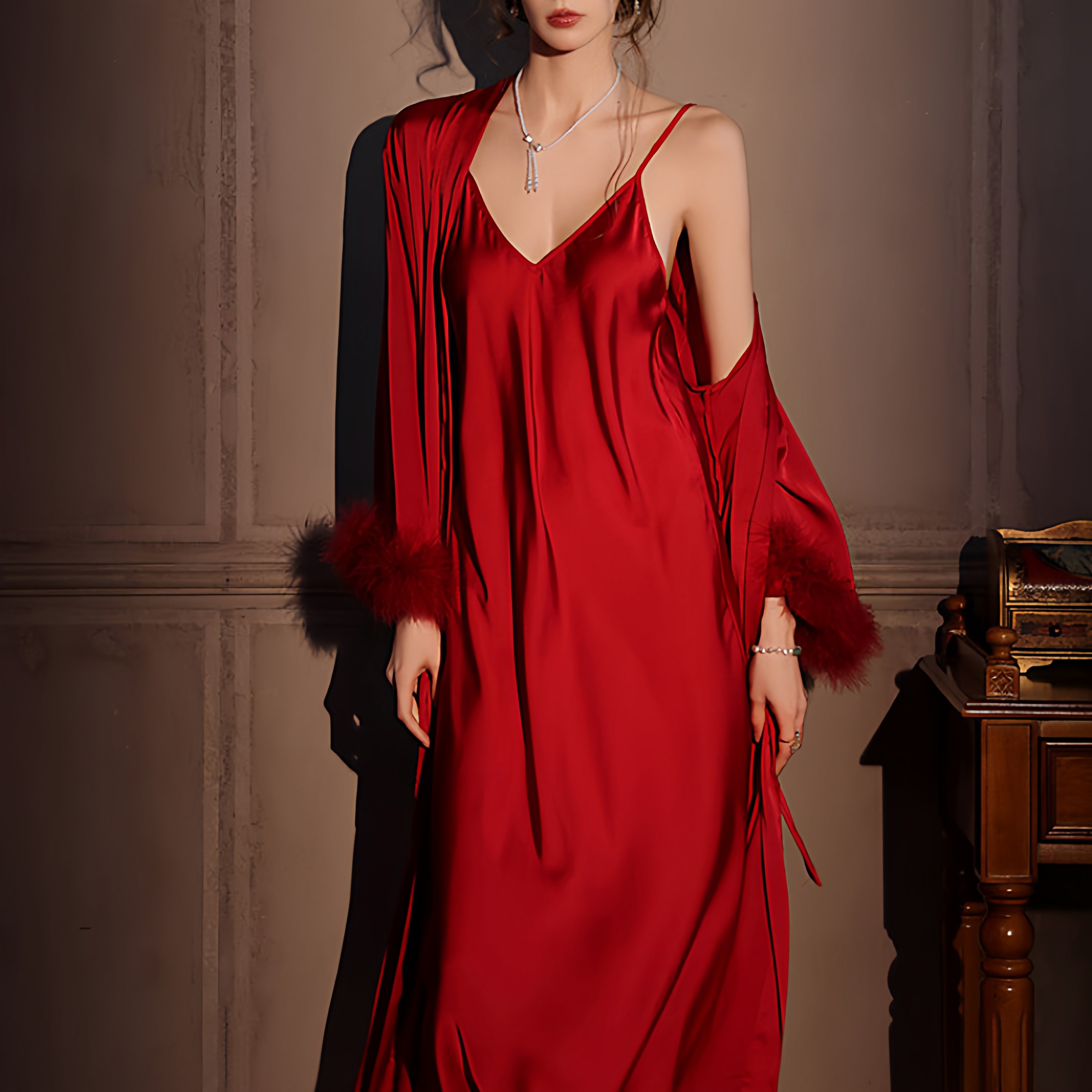 法式性感红色真丝睡衣女秋冬V领羽毛轻奢睡裙两件套送闺蜜礼盒装