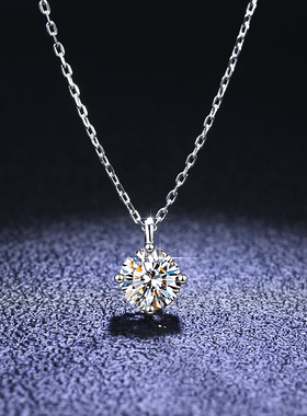 s925银镀18K铂金钻石吊坠1克拉莫桑石项链银吊坠时尚经典四爪饰品