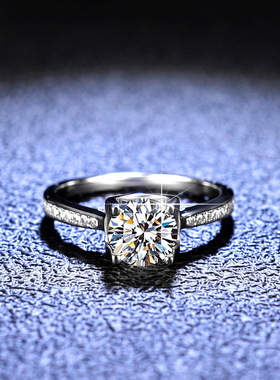 925纯银镀PT950 铂金戒指莫桑钻六爪女神款指环时尚直臂牛头饰品