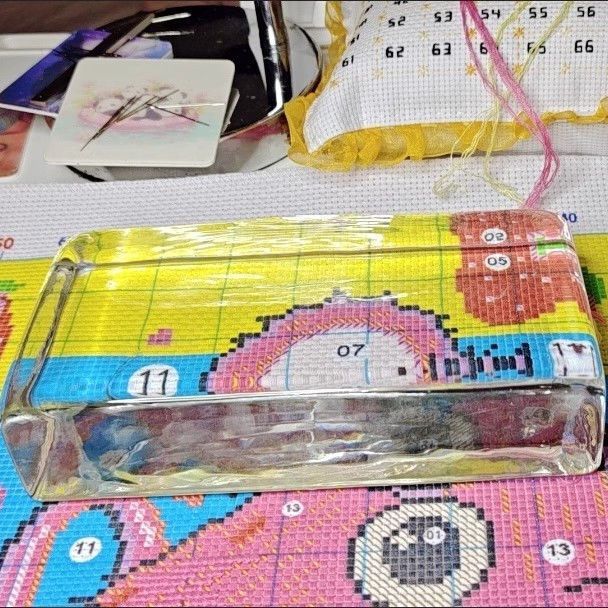 十字绣压布砖水晶砖透明玻璃砖5斤重压布砖工具好用尺寸20cmx10cm
