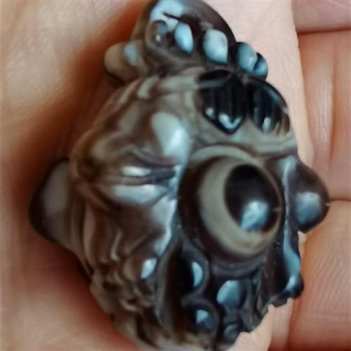藏东老矿 喜马拉雅矿脉天珠原矿九眼页岩石天然金蟾挂件小吊坠