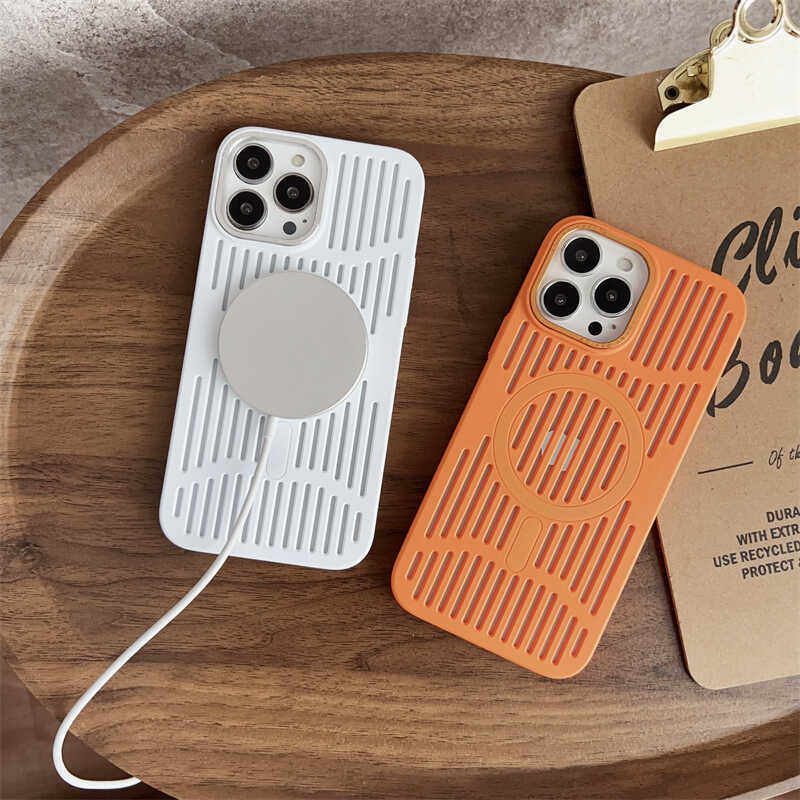 碳纤维纹散热壳适用iPhone15promax手机壳新款15pro苹果高级感14plus镂空透气14pm肤感磨砂13超薄12磁吸充电