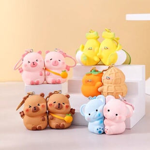 闺蜜小挂件二人磁吸好挂件磁吸钥匙扣一对创意公仔情侣闺蜜包包挂