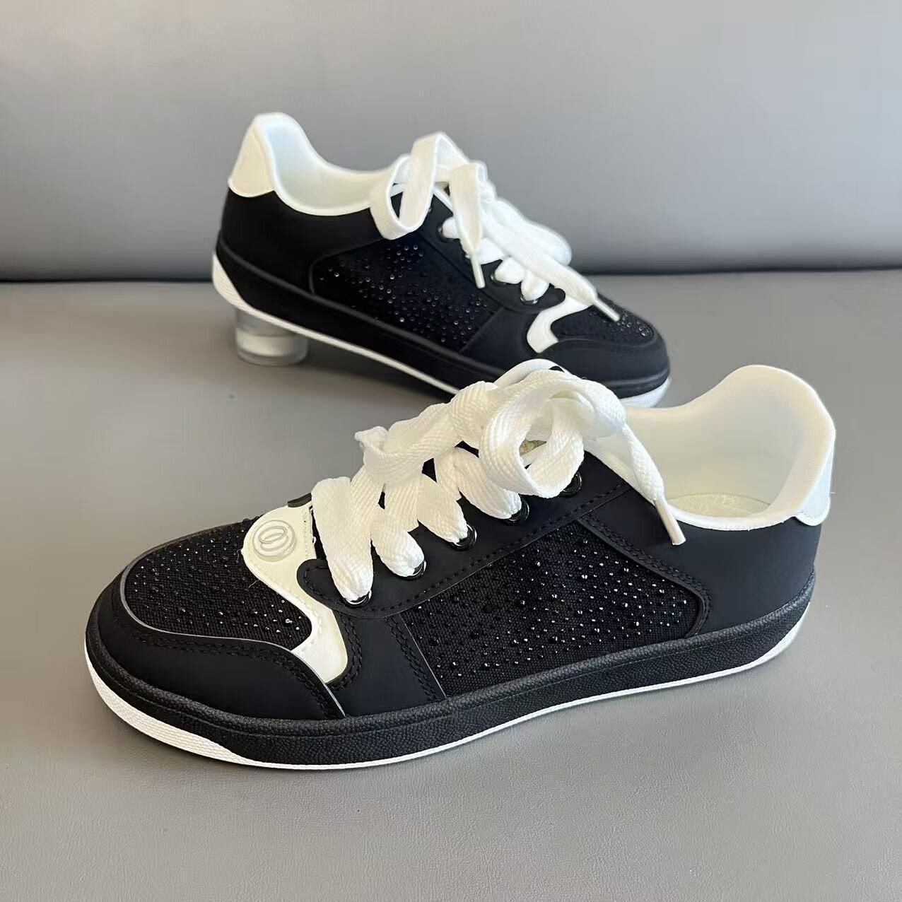 品牌折扣真皮秋冬爆款满天星黑钻小脏鞋情侣运动板鞋男新款烫水钻