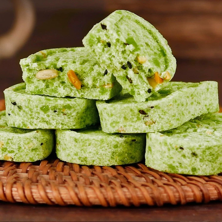 券后0.01元抢10包羽衣甘蓝八珍糕