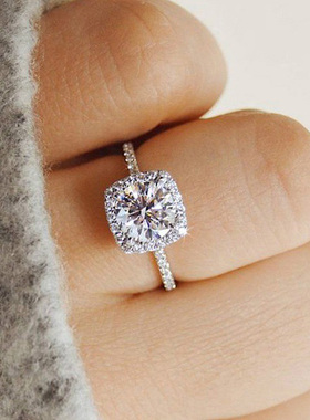 New Trendy Crystal Engagement Claws Design Hot Sale Rings