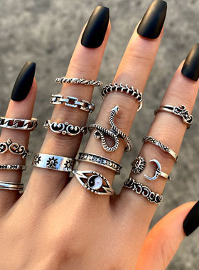 Punk Gothic Butterfly Snake Chain Ring Set for Women Black