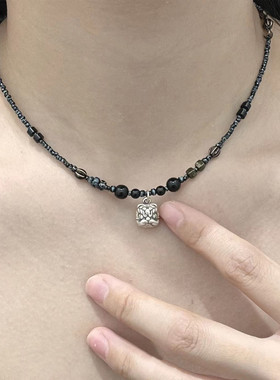 Vintage Chinese Style Lion Pendant Beaded Necklace for Women