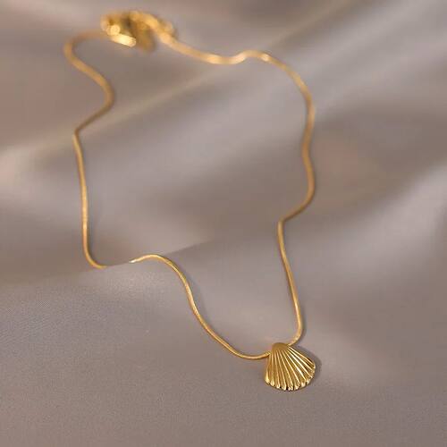 Stainless Steel Temperament Gold Color Sea Shell Pendant