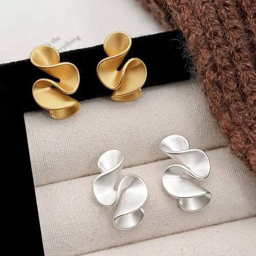 Silver Color Twisted Flower Stud Earring for Women