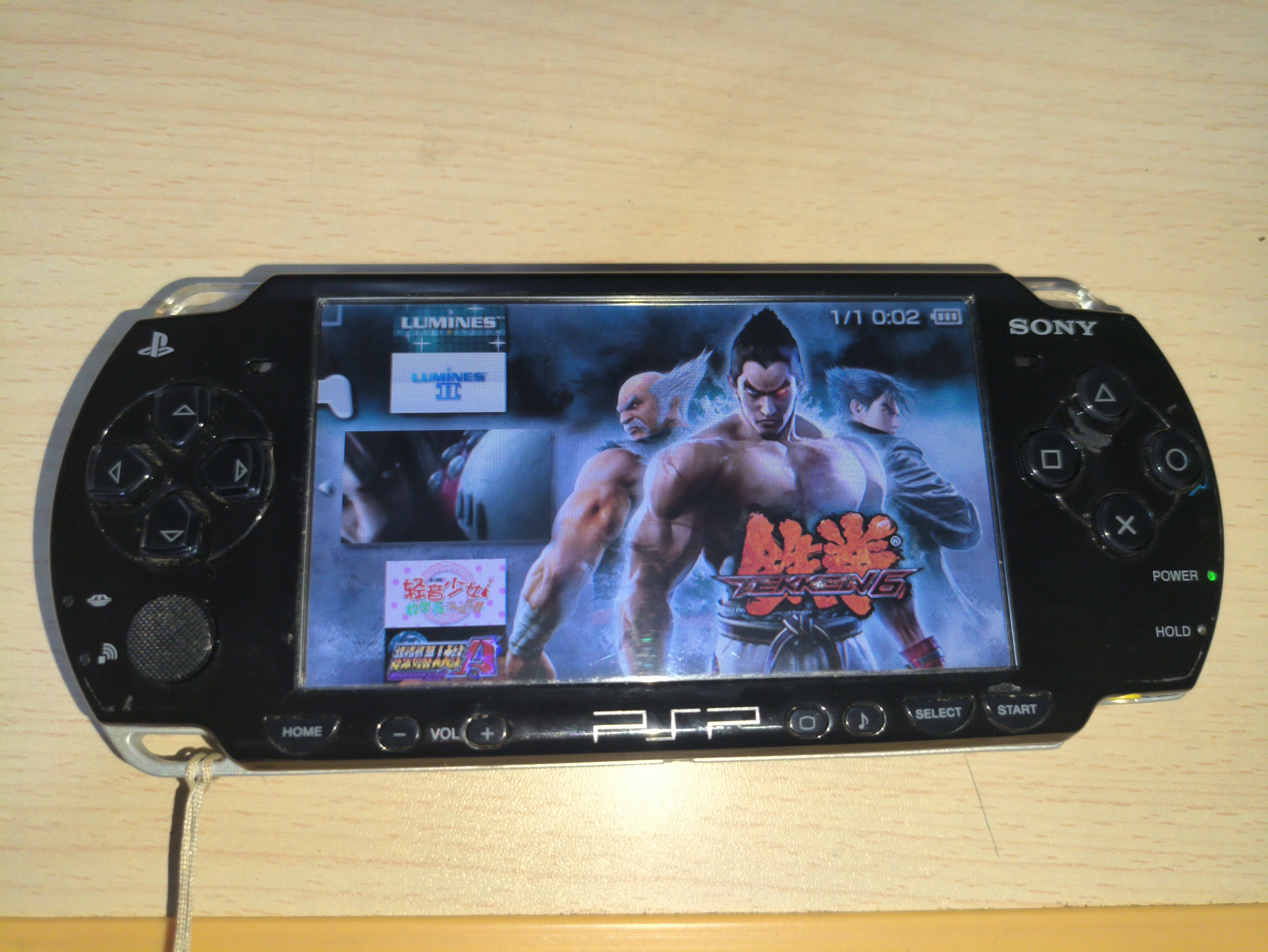 psp2000掌上游戏机黑色日版带原盒对码