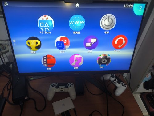 索尼psv tv游戏机白色装满游戏