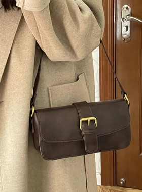 BM2025新款百搭复古皮带扣法棍包bm腋下包包秋冬小包手提单肩女