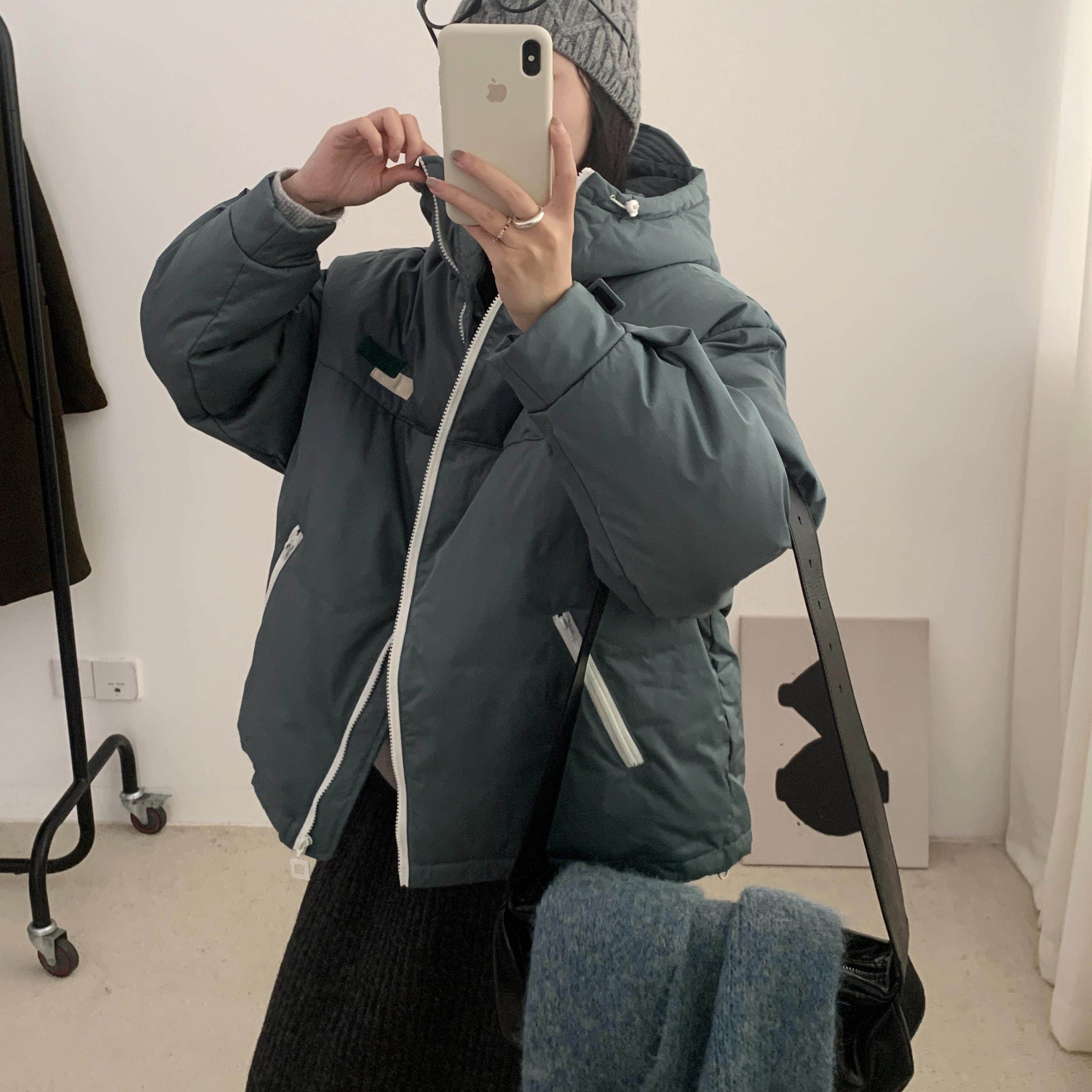 复古宽松休闲纯色连帽羽绒服女2024年冬季新款长袖保暖高级感外套