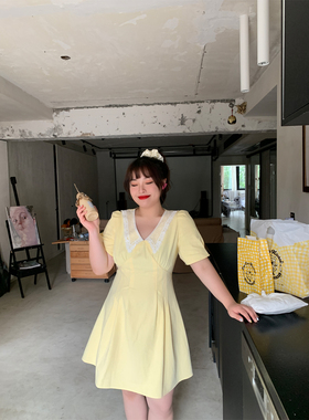 荷宝娜微胖MM定制法式蕾丝翻领黄色连衣裙夏季新款甜辣显瘦中长裙