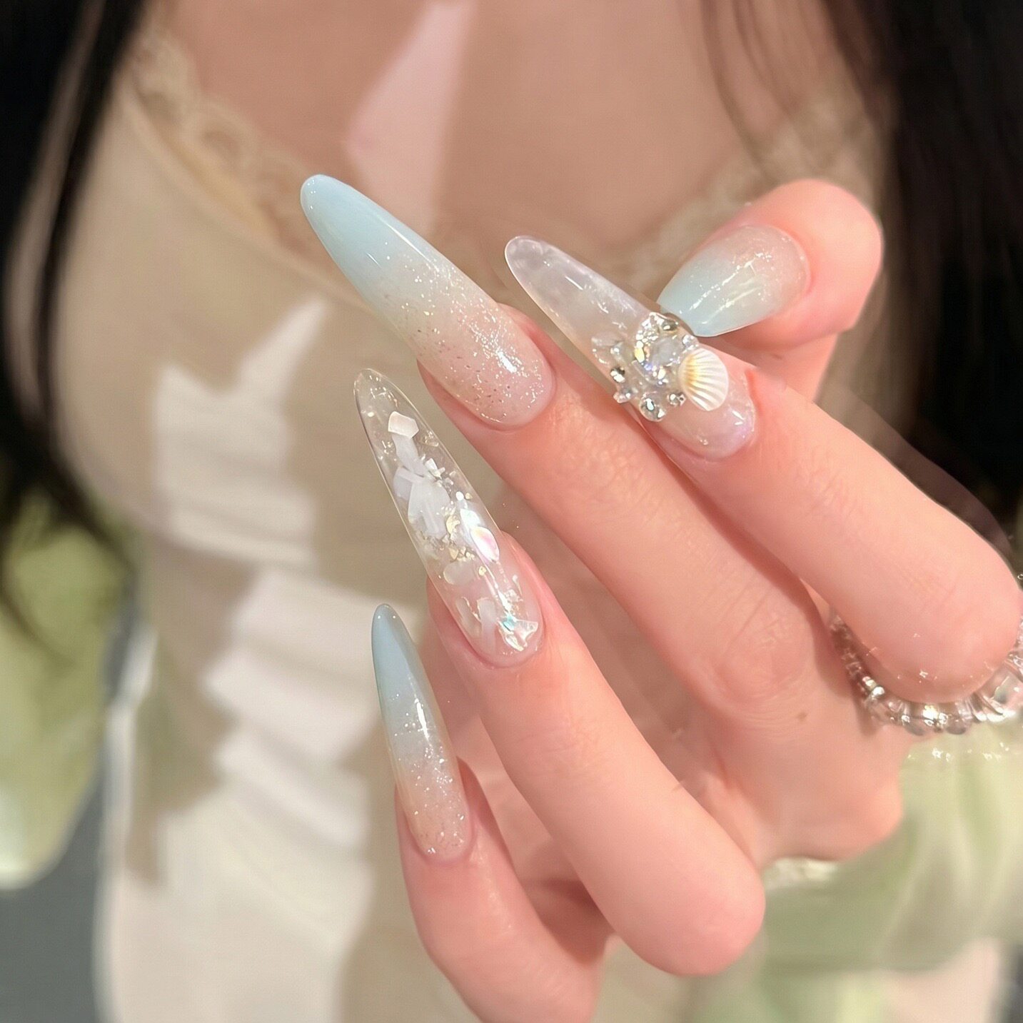 纯手工穿戴甲冰透裸色猫眼蓝色法式渐变海洋贝壳亮片美甲贴长细狗