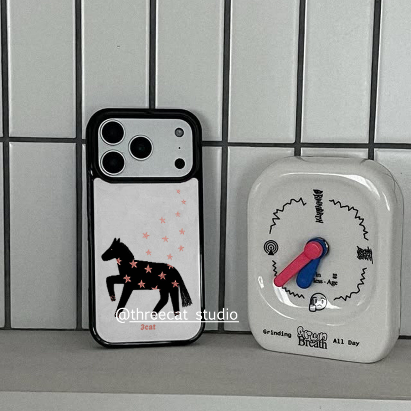 韩ins小黑马复古星星马年欧尼博主同款手机壳适用于iphone17promax/16pro苹果15/14/13/12黑边11保护套Xsmax,3C数码配件,手机保护套/壳,淘宝优惠券,粉丝福利购,淘宝优惠卷