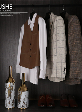 初舍印象样板房衣帽间男士