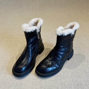 意大利Corso Venezia~真皮保暖雪地靴女粗跟马丁靴百搭羊羔毛短靴