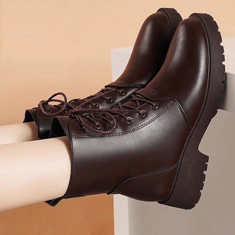 米兰【设计师】Caiem Kaiet?冬季新款真皮平底加绒防滑马丁靴女