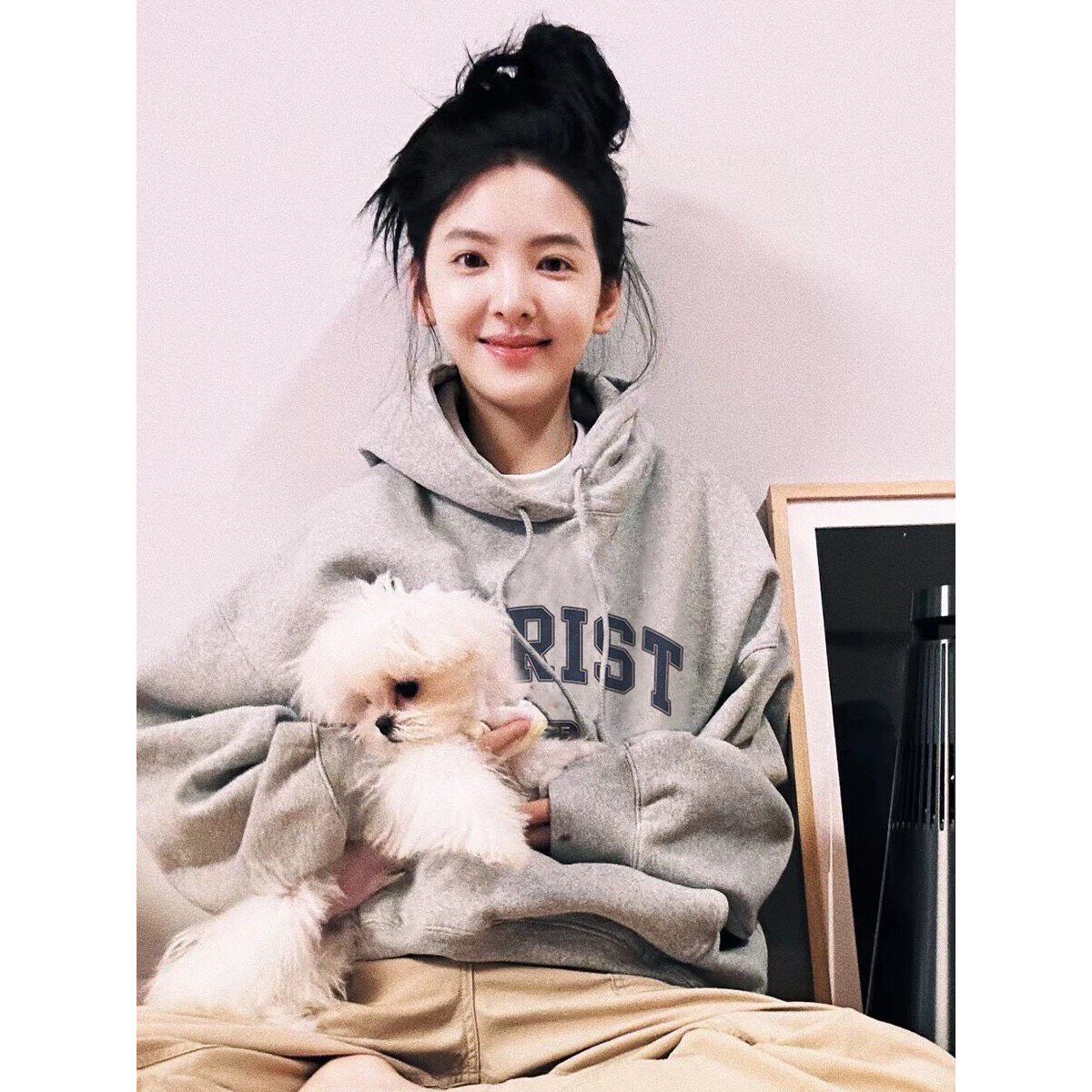 日本代购章若楠同款灰色高级感连帽卫衣女秋冬韩版小个子外套上衣