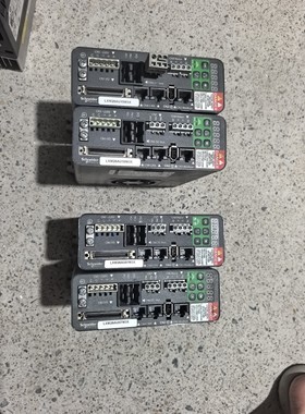 LXM28AU07M3X 750W LXM28AU10M3X