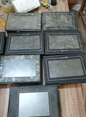 威纶6070IK和6070IH有6个,还有一个MT6056i