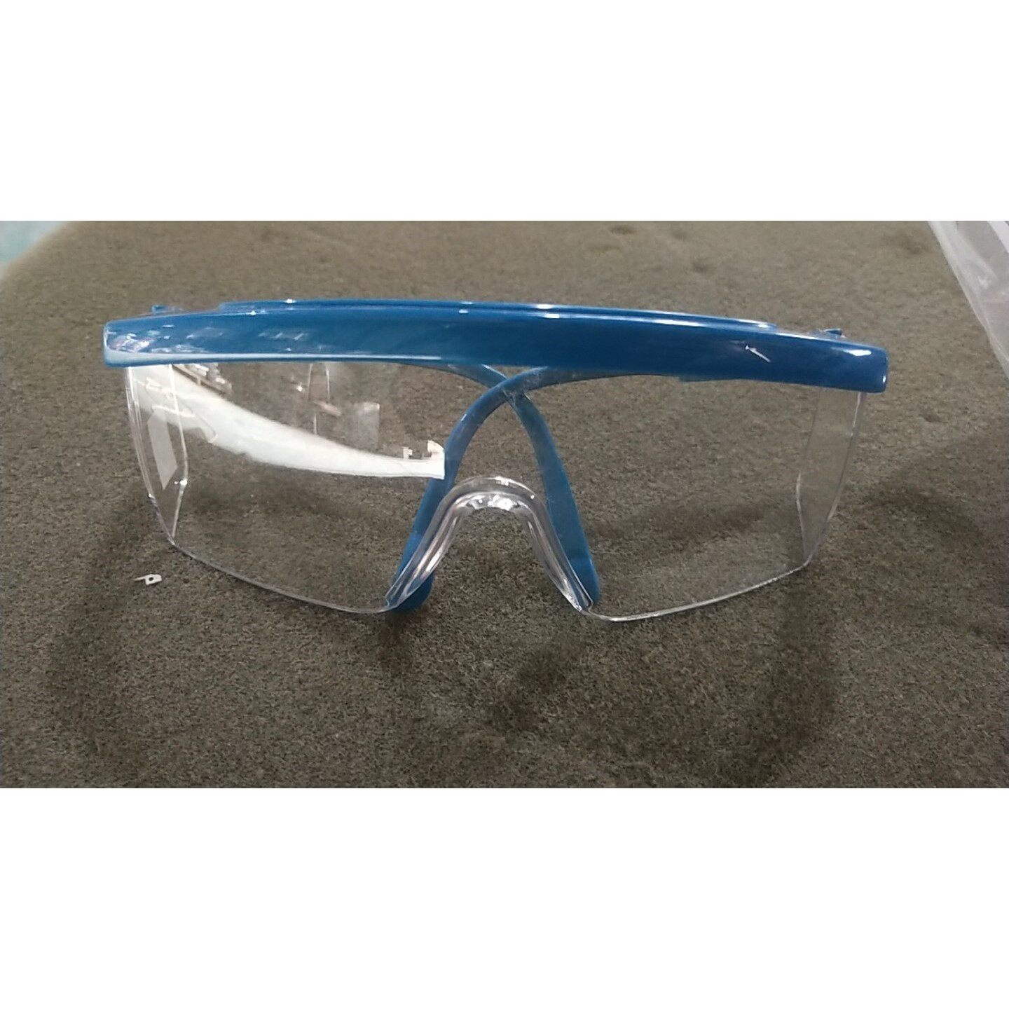 3M   1711    防冲击眼睛    防护眼镜  现货