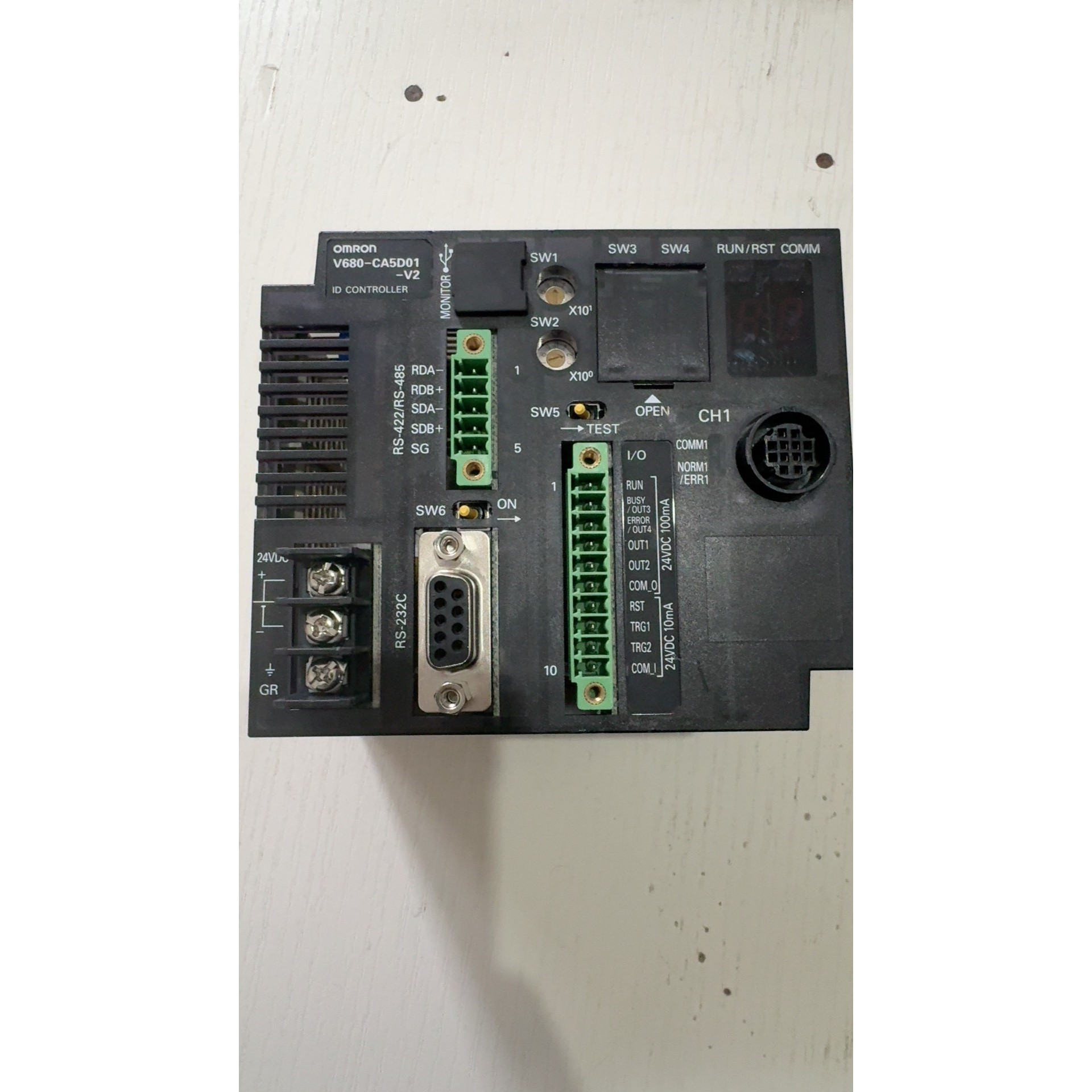 V680-CA5D01-V2PLC