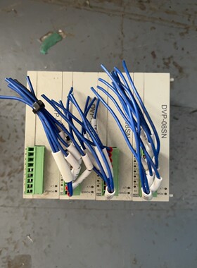 拆机台达DVP08SN11R模块,功能完好成色如图,新款