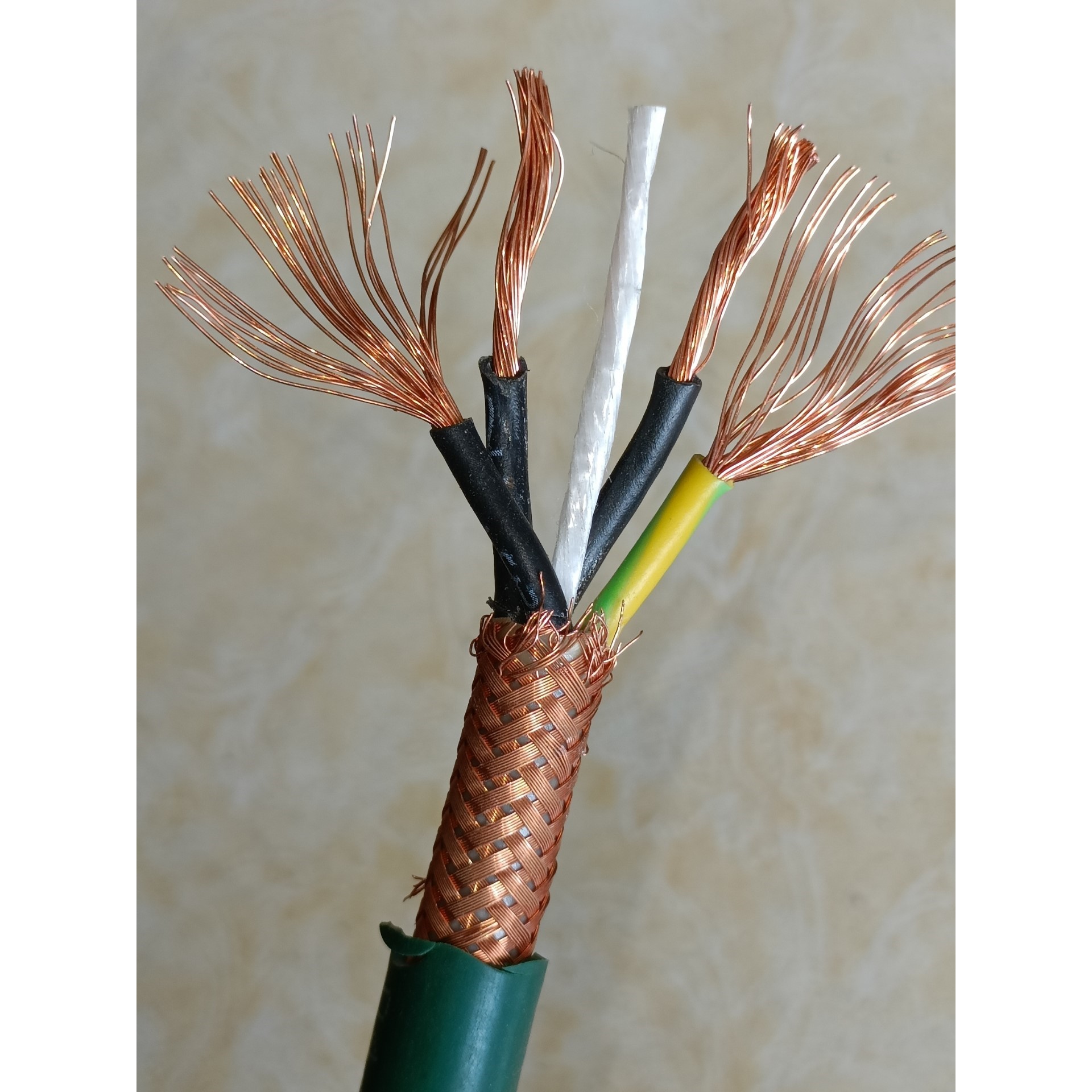 德国IGUS CHAINFLEX 易格斯发烧电源线 ,进口机