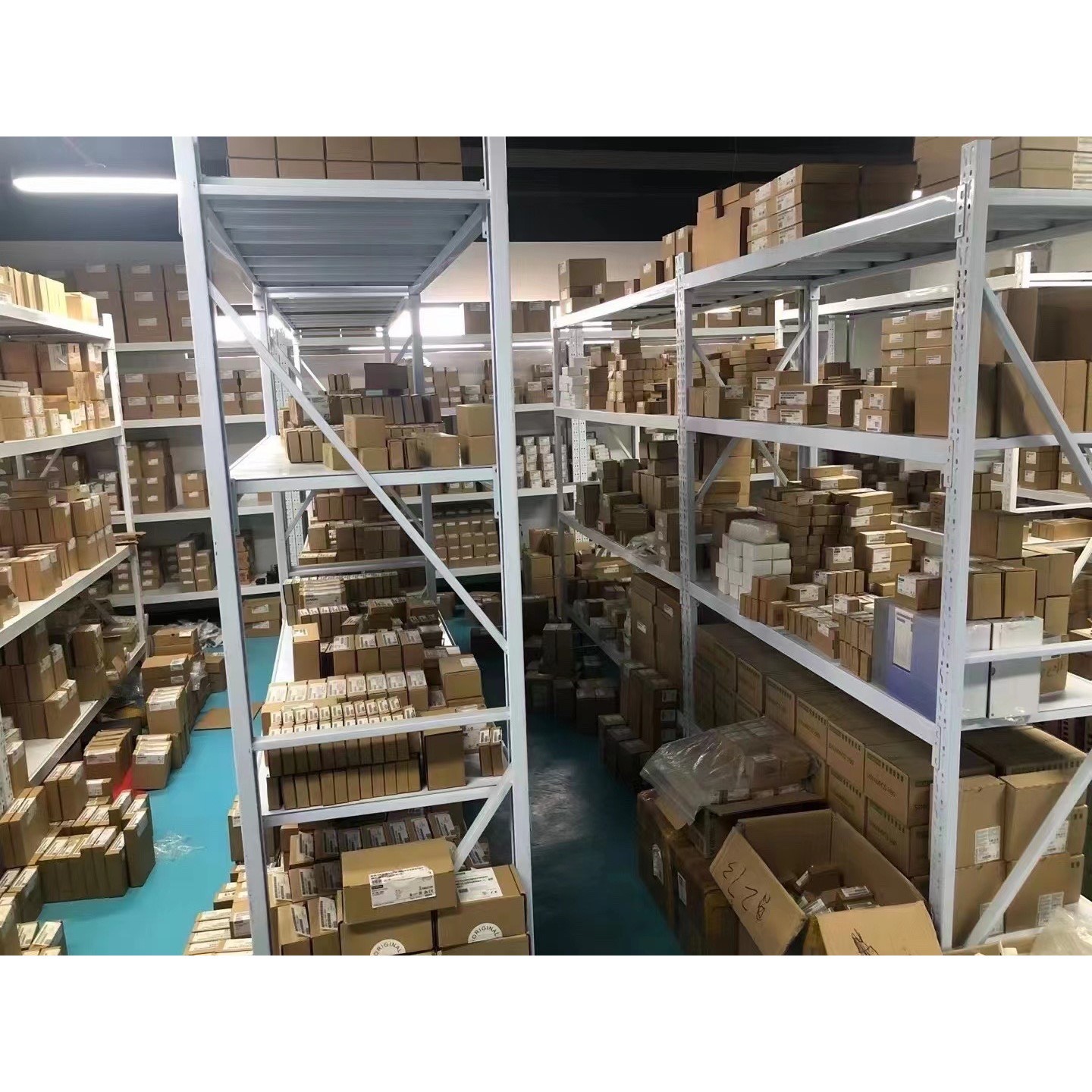 6ES7131 6ES7 131-4BB01-0AB0