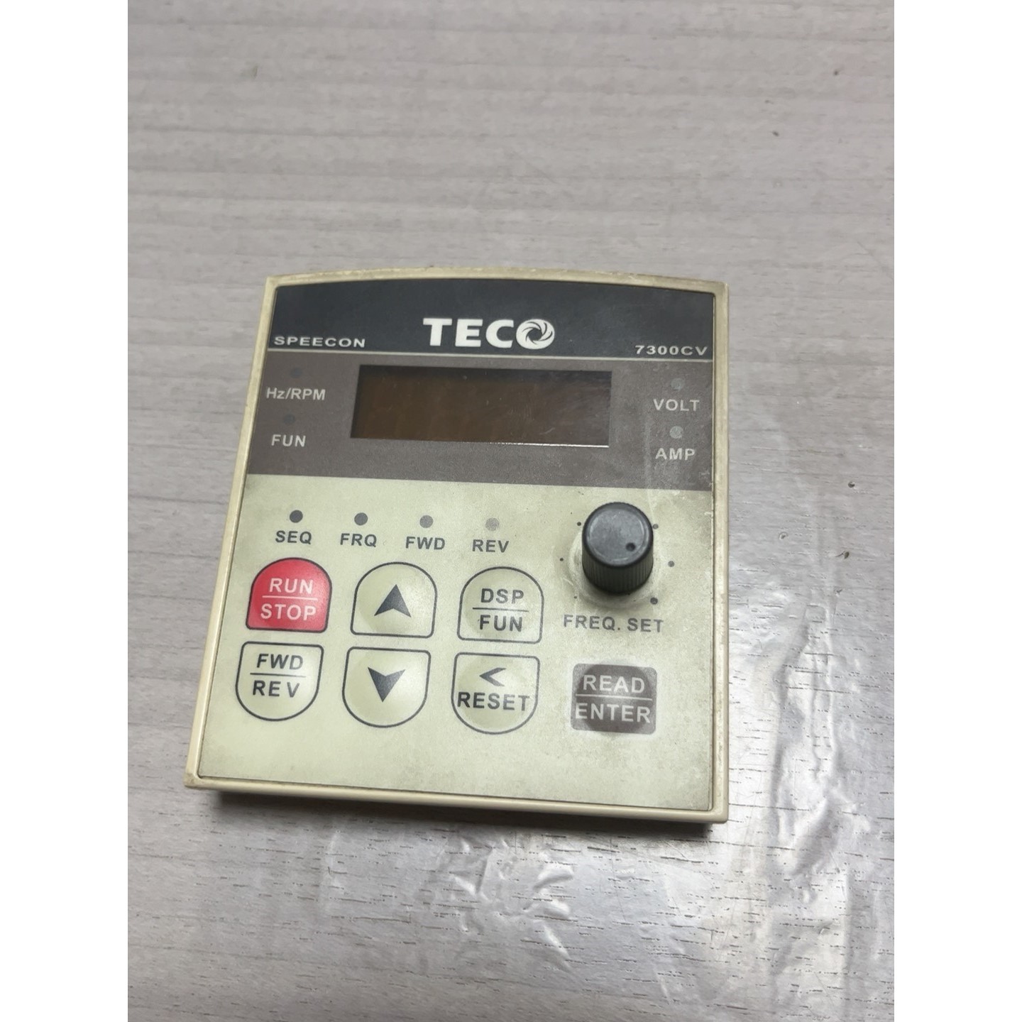 东元7300CV变频器面板 显示板 功能包好 实拍  功能包