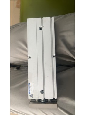 KOGANEI小金井双轴气缸 ATBDA20x100,一个!